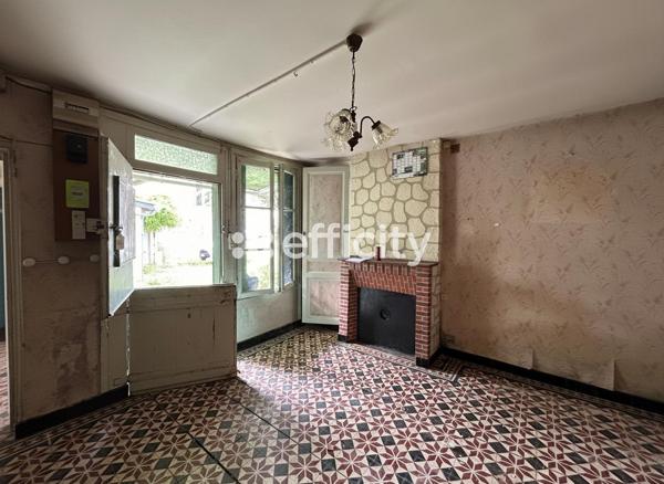 Maison
         4 pièces
        - 55 m² 66 000 € *