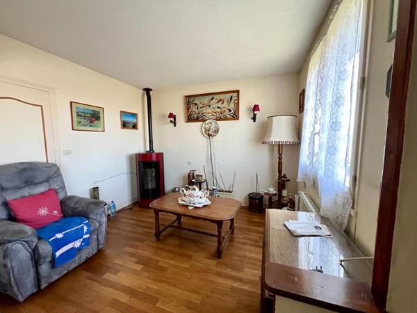 PAVILLON  QUARTIER CALME  20MN GARE TGV VENDOME