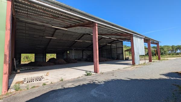 Site d'activité 12 500 m² – Hangar 1 170 m² – Accés A10 et RN 10. Reignac (33860)
