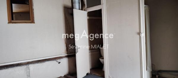 Maison à CHATEAUBERNARD, 16100 - 3 pièces 80m²