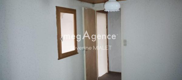 Maison à CHATEAUBERNARD, 16100 - 3 pièces 80m²