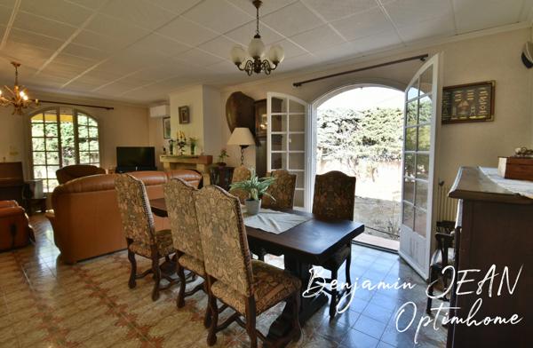 Sauvian – Maison de plain-pied 4 faces sur 715 m² avec garage et beau potentiel
