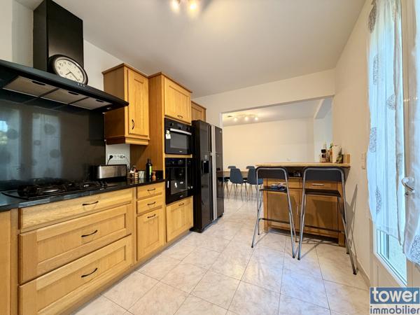 Maison 5 pièce(s) 4 chambre(s) 118 m²