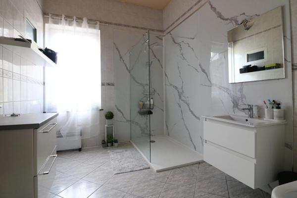 Maison à vendre 9 pièces (57)