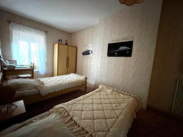 Maison de ville à vendre à Langres en Haute-Marne (52200), ref : SGML116187