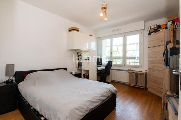 Bel appartement 5 p 113 m² env. à Strasbourg Stockfeld