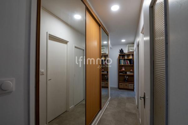 Bel appartement 5 p 113 m² env. à Strasbourg Stockfeld