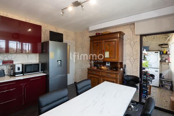 Bel appartement 5 p 113 m² env. à Strasbourg Stockfeld