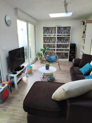 Maison à vendre 259 000 € Saint-Ouen-l'Aumône 6 p 82 m² DPE E