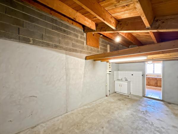 A vendre dans le bourg - Maison de plain-pied