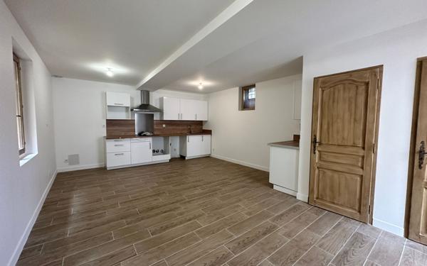 Maison à louer    3 pièces •  Rivesaltes