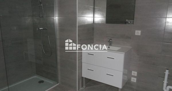 Location Appartement 2 pièces 59.91 m² - Saint-mandrier-sur-mer 83430