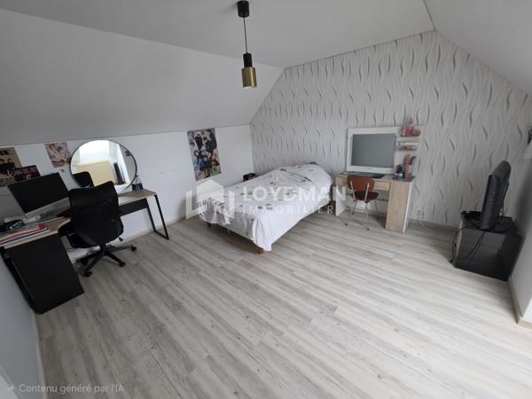 Maison 6 pièces de 165m2 sur un terrain de 1453m2