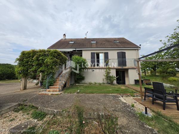 Maison 6 pièces de 165m2 sur un terrain de 1453m2