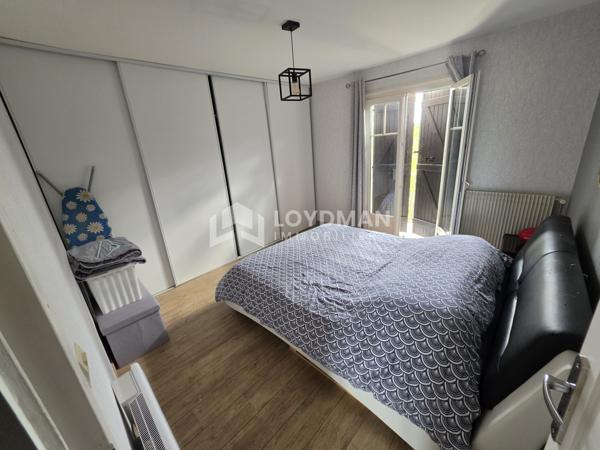 Maison 6 pièces de 165m2 sur un terrain de 1453m2