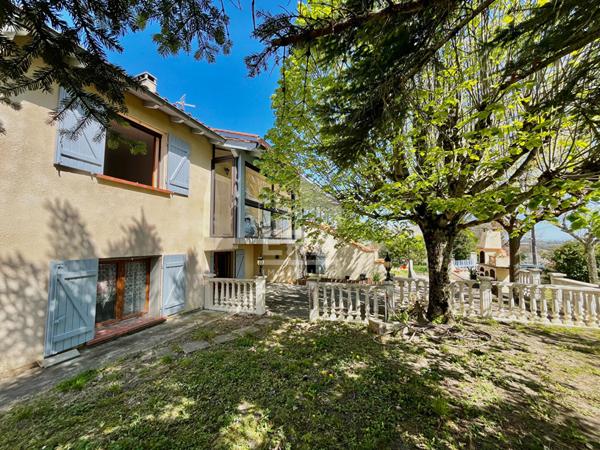 Maison Cadalen 5 pièce(s) 198 m2