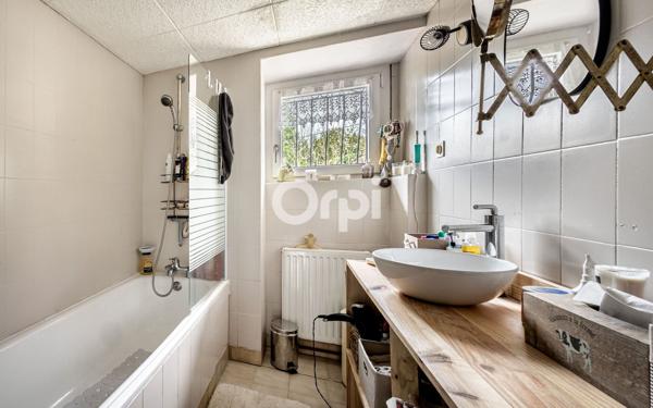 Maison à vendre    5 pièces • 170 m2 Rochechouart