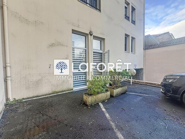 Achat local commercial Bressuire - 115 m² - 175 369 €