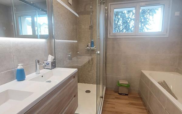 Maison à vendre    5 pièces • 184,71 m2 Neuilly-Plaisance