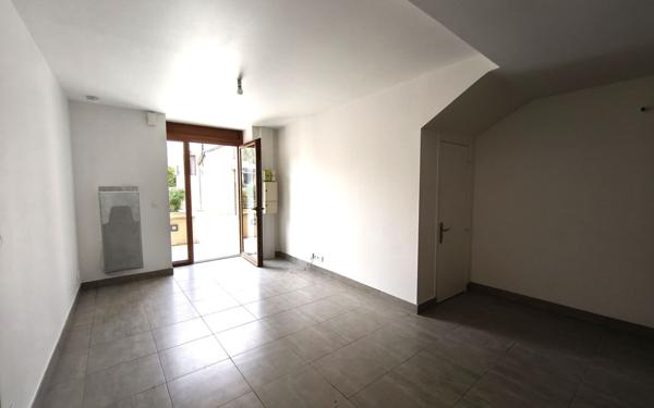 Appartement à louer    2 pièces • 41,29 m2 Fosses