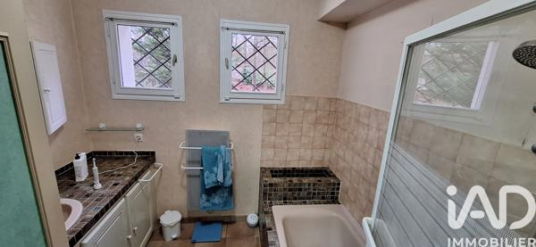 Location maison 5 pièces 177 m² Chantilly