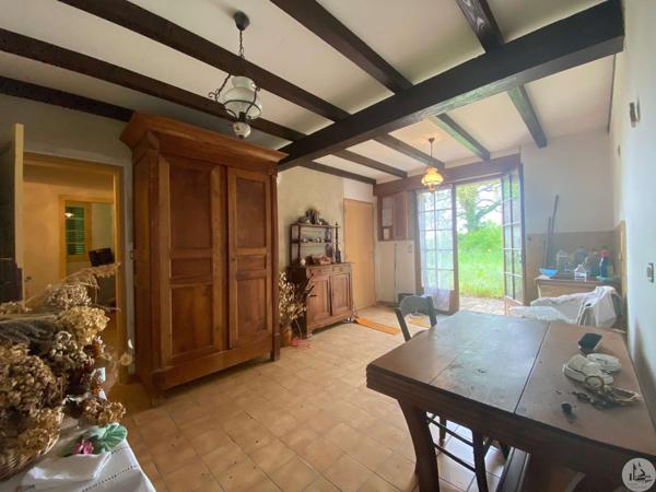 Maison De Charme À Rénover