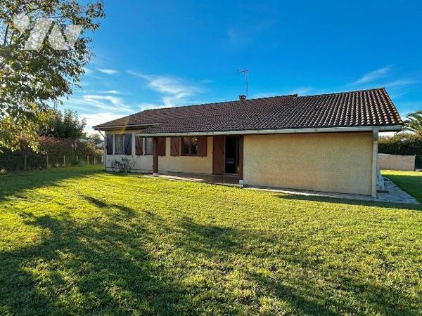 Maison à Vendre à Angresse en Landes (40)
Dans un quartier calme et résidentiel, à proximité d...