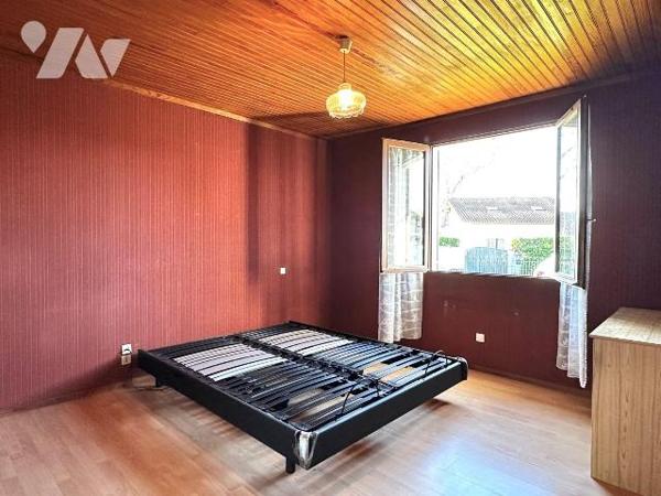 Maison à Vendre à Angresse en Landes (40)
Dans un quartier calme et résidentiel, à proximité d...