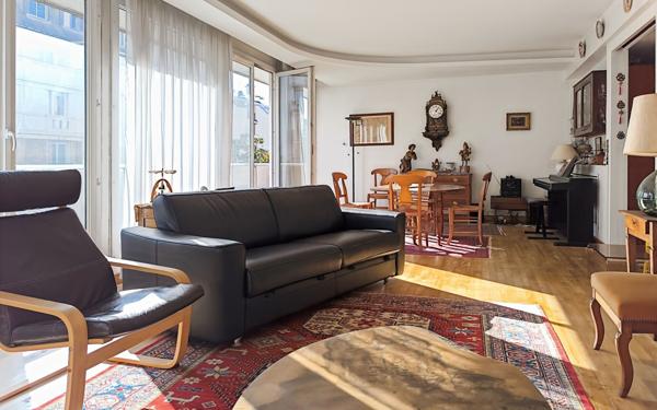 Appartement à vendre    4 pièces • 85,77 m2 Paris 20