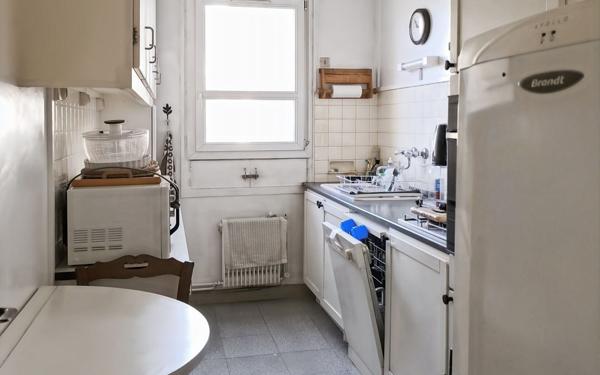 Appartement à vendre    4 pièces • 85,77 m2 Paris 20