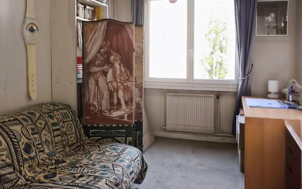 Appartement à vendre    4 pièces • 85,77 m2 Paris 20