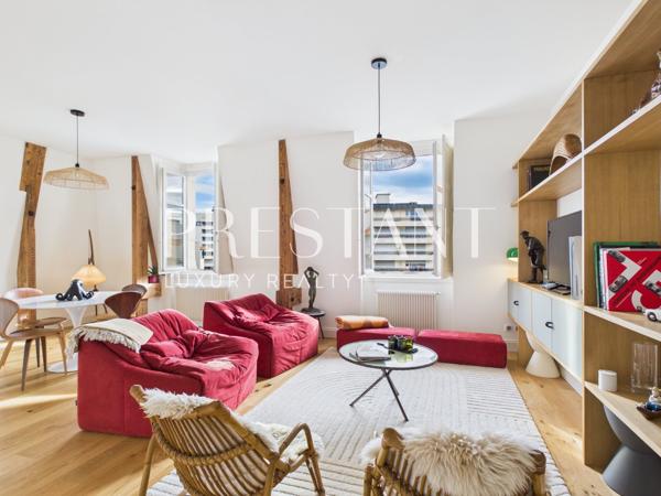 Bel appartementT3 rénové dans un bâtiment emblématique de Biarritz, BIARRITZ