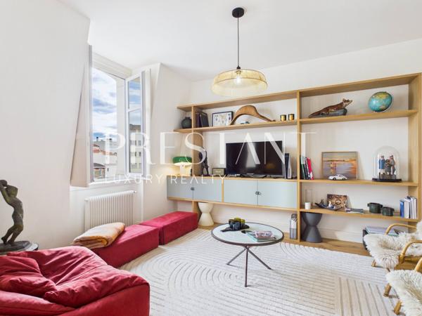 Bel appartementT3 rénové dans un bâtiment emblématique de Biarritz, BIARRITZ