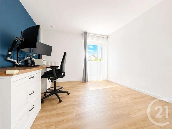 Appartement F4 à vendre  4 pièces - 81,37 m 2   CONFLANS STE HONORINE  - 78