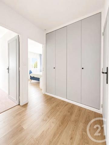 Appartement F4 à vendre  4 pièces - 81,37 m 2   CONFLANS STE HONORINE  - 78