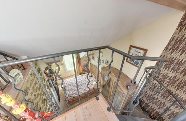 BRY-SUR-MARNE QUARTIER CARNOT BELLE MAISON MEULIÈRE EN PARFAIT ÉTAT
