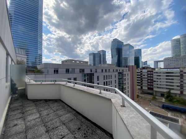 Studio en dernière étage avec une Terrasse