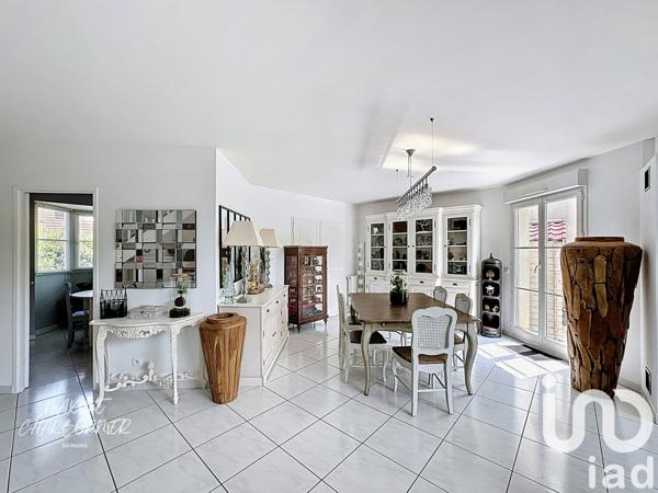 Maison à vendre 6 pièces 174 m² Cesson