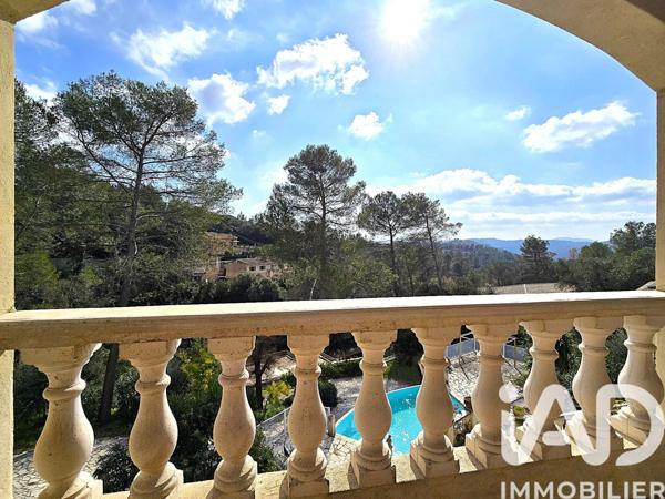 Maison à vendre 7 pièces 225 m² Le Tignet