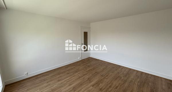 Location Appartement 5 pièces 134.14 m² - L'haÿ-les-roses 94240