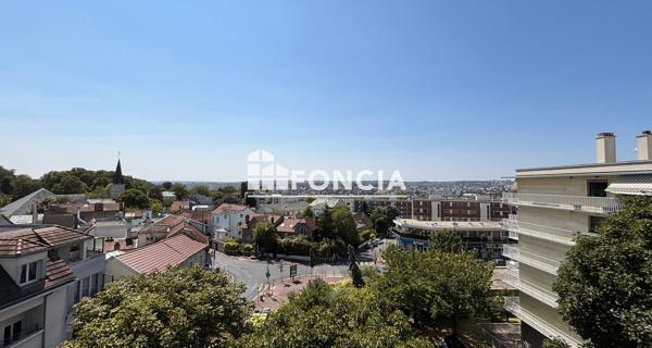 Location Appartement 5 pièces 134.14 m² - L'haÿ-les-roses 94240