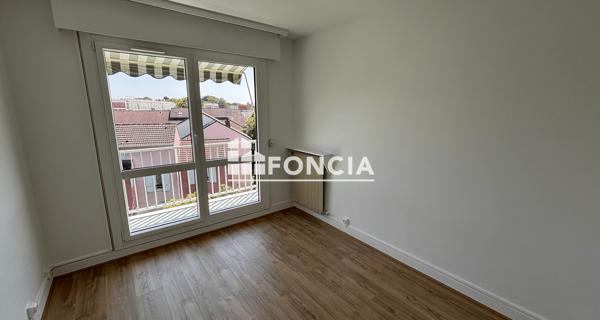 Location Appartement 5 pièces 134.14 m² - L'haÿ-les-roses 94240