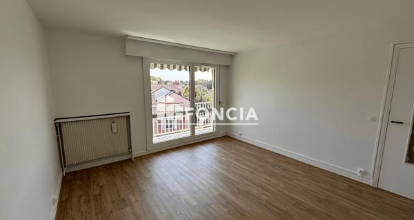 Location Appartement 5 pièces 134.14 m² - L'haÿ-les-roses 94240