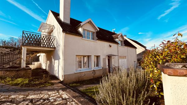 Asquins (89450) Maison de campagne situé à ASQUINS spacieuse au prix de 208 650 €.