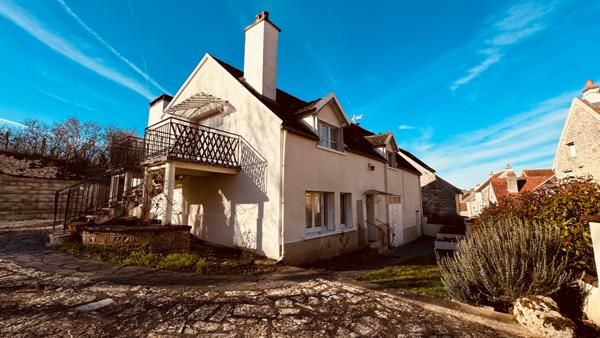 Asquins (89450) Maison de campagne situé à ASQUINS spacieuse au prix de 208 650 €.