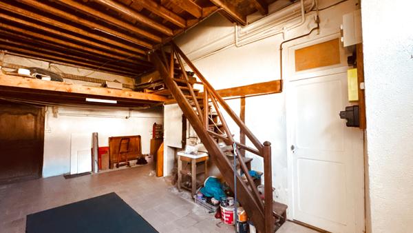 Asquins (89450) Maison de campagne situé à ASQUINS spacieuse au prix de 208 650 €.