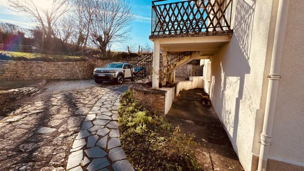 Asquins (89450) Maison de campagne situé à ASQUINS spacieuse au prix de 208 650 €.