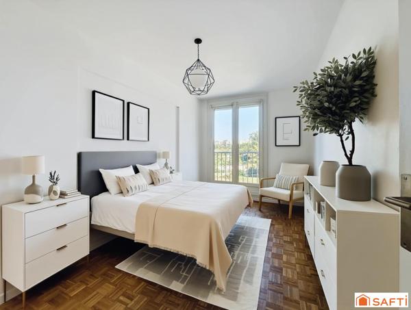 T3 dans belle résidence arborée