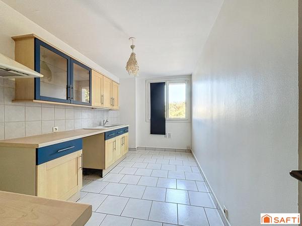 T3 dans belle résidence arborée