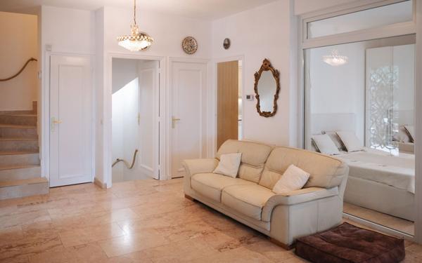 Maison à vendre    5 pièces • 280 m2 Cannes